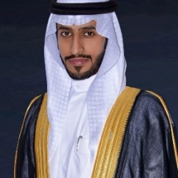 الممرض منصور عبدالله الربيع الحميان يحصل على وسام الحد الجنوبي